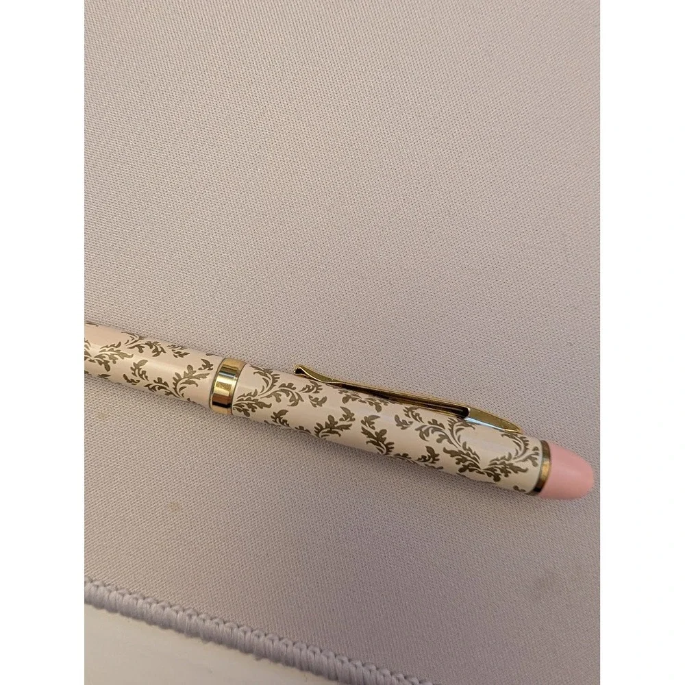 Langham Hotel Pasadena‎ Pink Floral Damask Pen Broken Parts Only